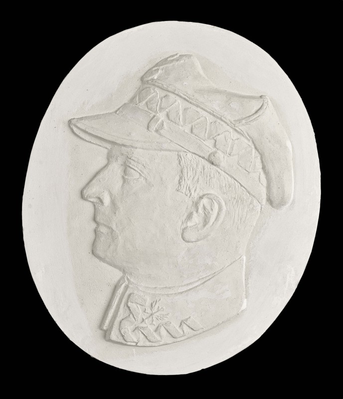 Medalion z portretem generała Stanisława Grzmot-Skotnickiego