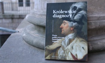 Okładka książki "Królewskie diagnozy", na której widoczny jest z profilu król Stanisław August.